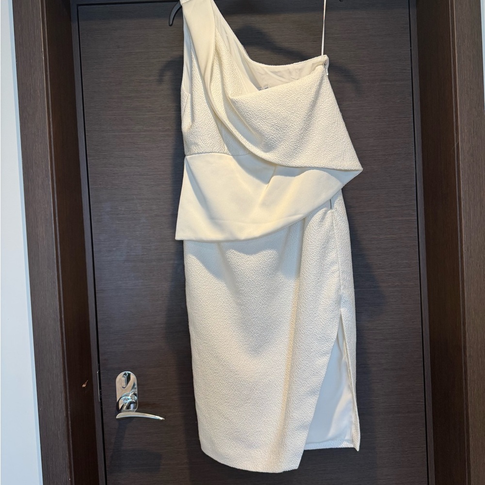 KEEPSAKE the White One-Shoulder Dress, and only wear it once.